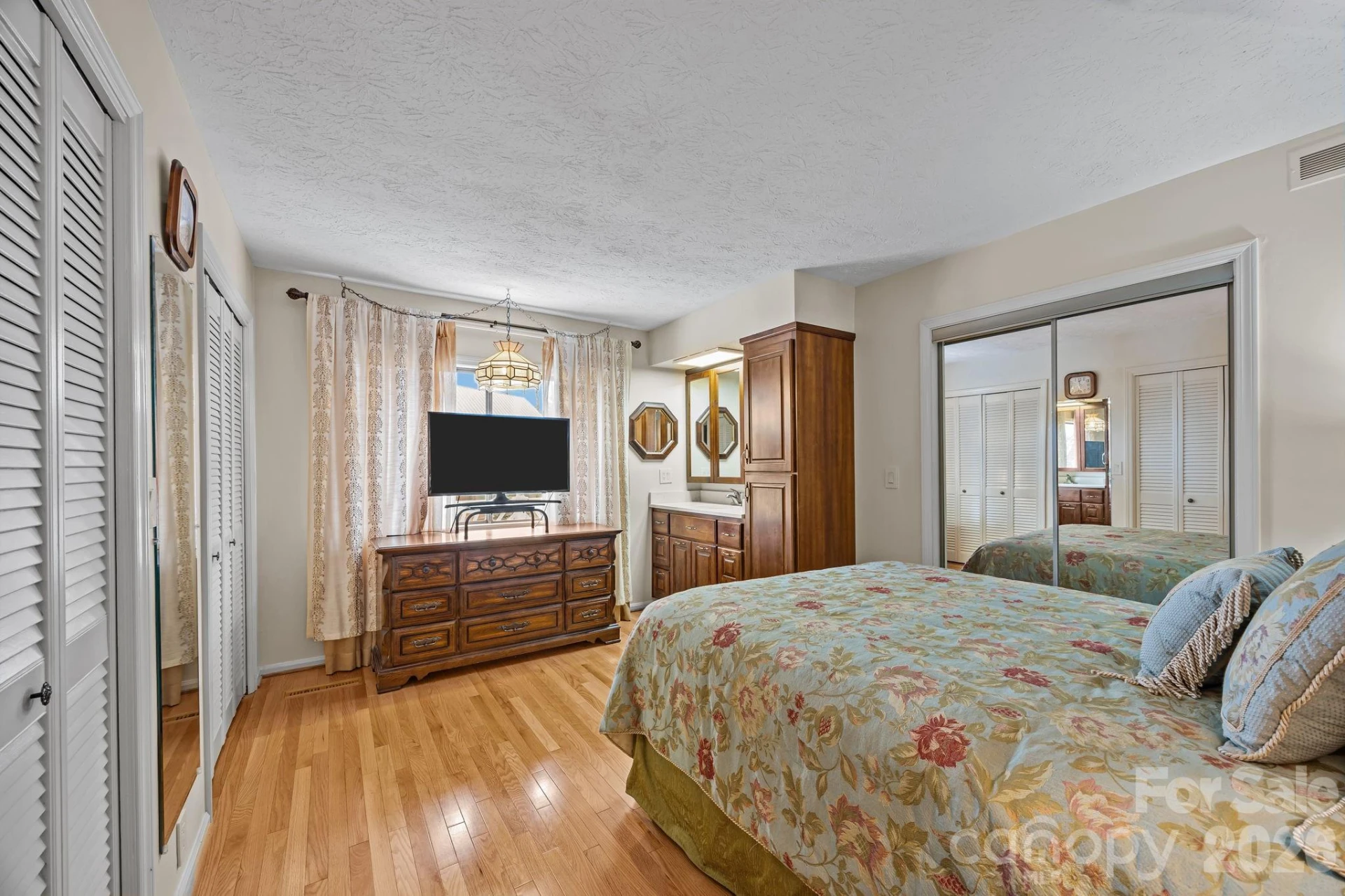 6777 Pinnacle Mountain Road - Photo 12