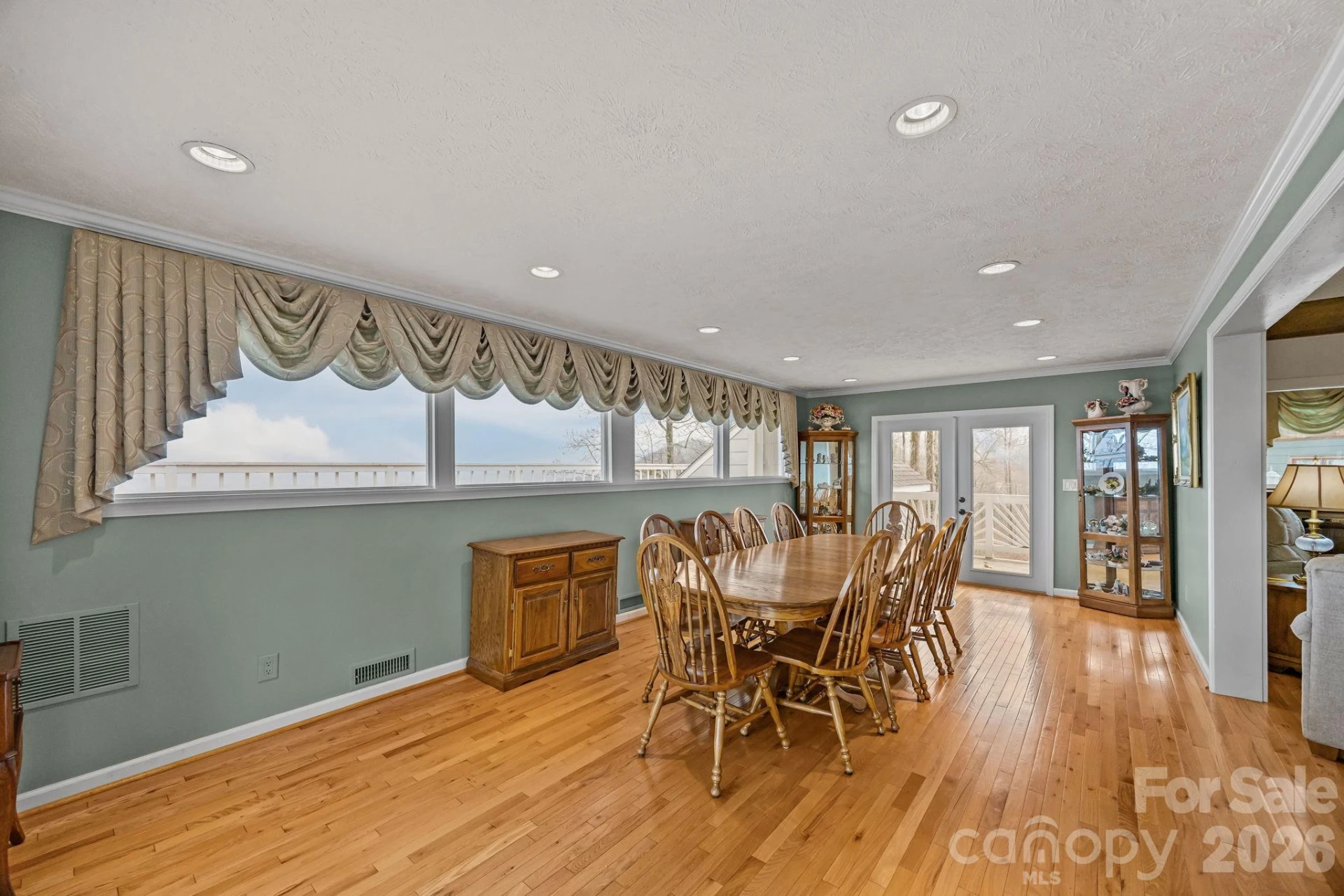 6777 Pinnacle Mountain Road - Photo 10