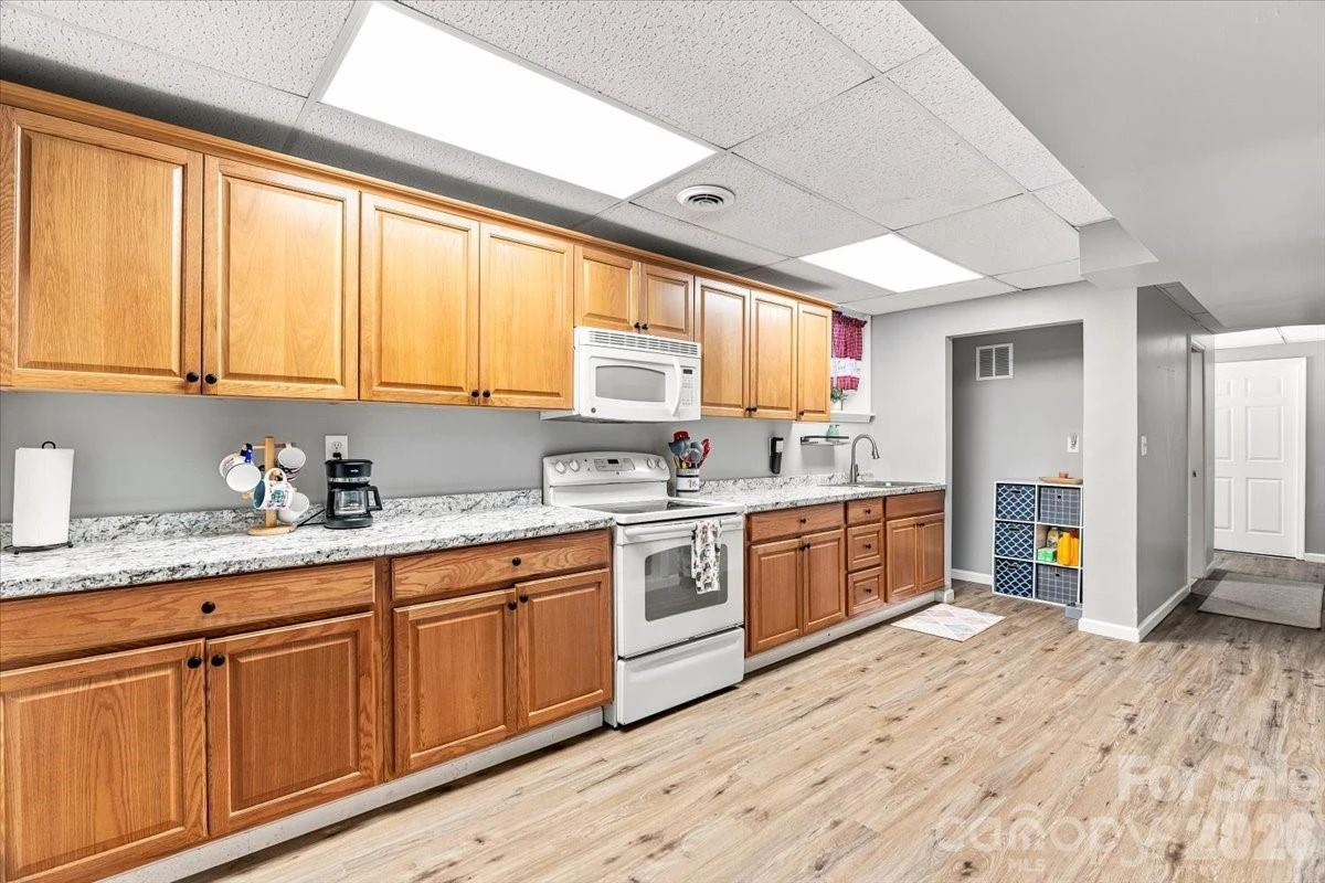 216 Dundeve Circle - Photo 28
