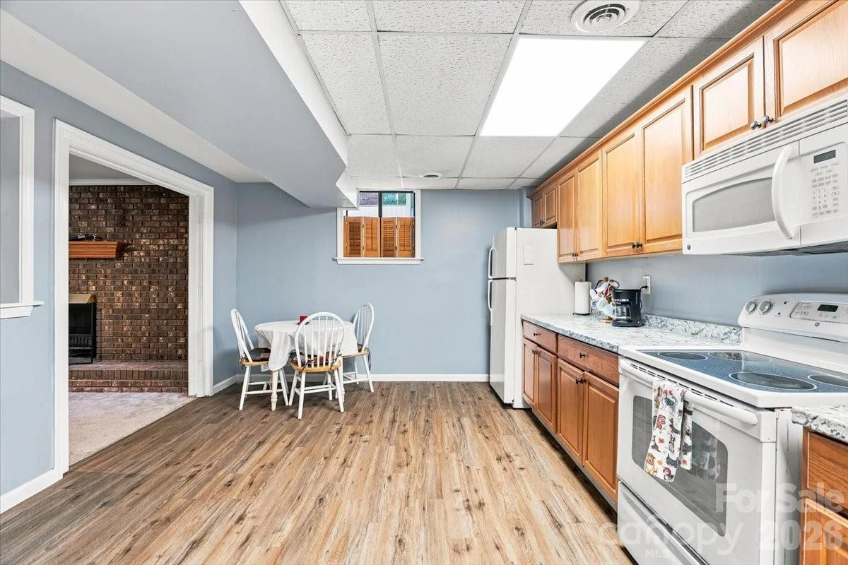 216 Dundeve Circle - Photo 29