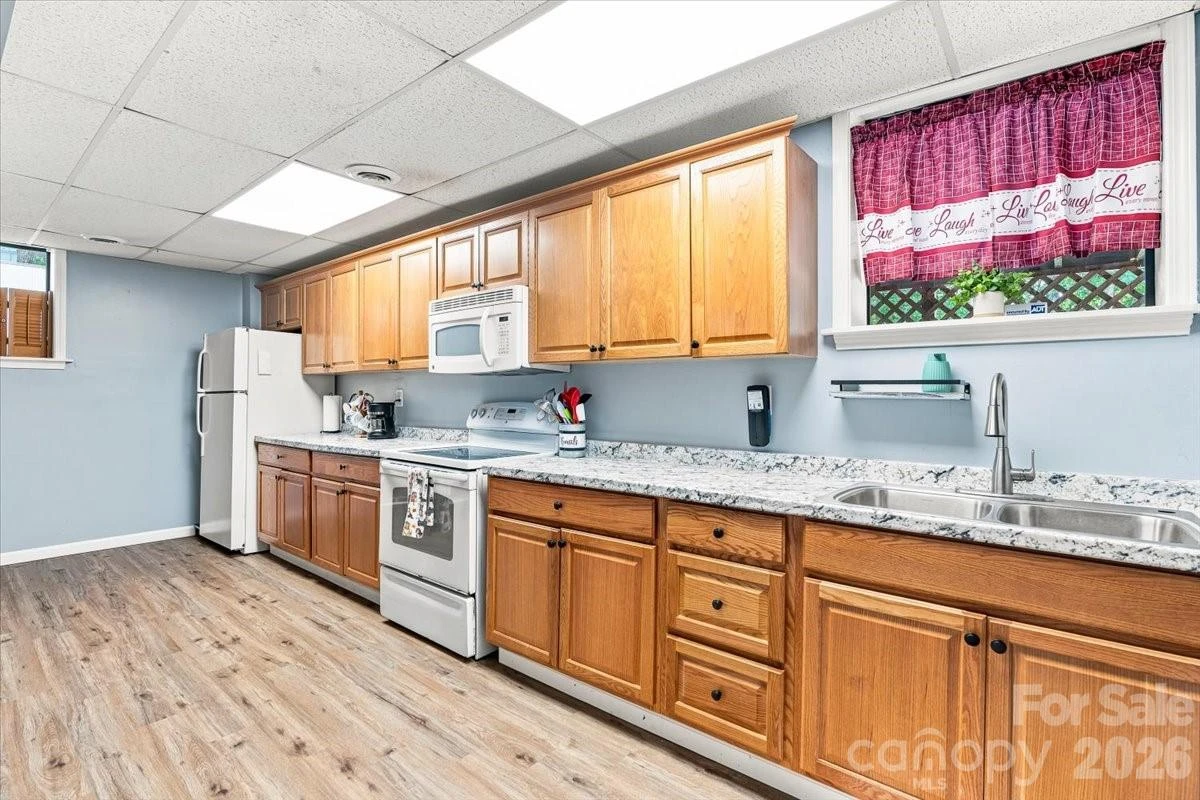 216 Dundeve Circle - Photo 30