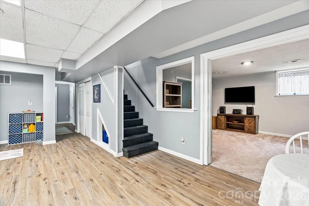 216 Dundeve Circle - Photo 32