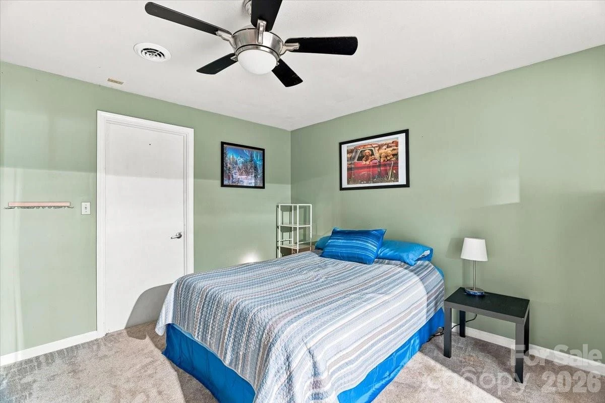 216 Dundeve Circle - Photo 33