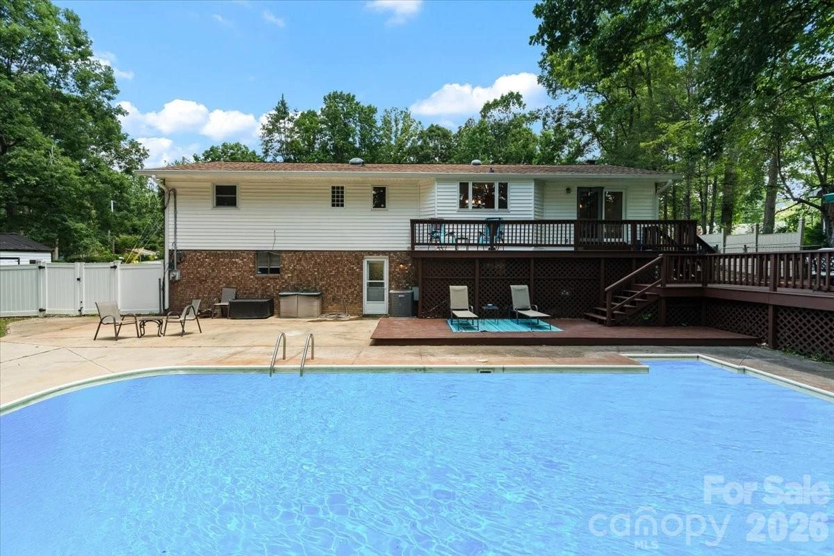 216 Dundeve Circle - Photo 44