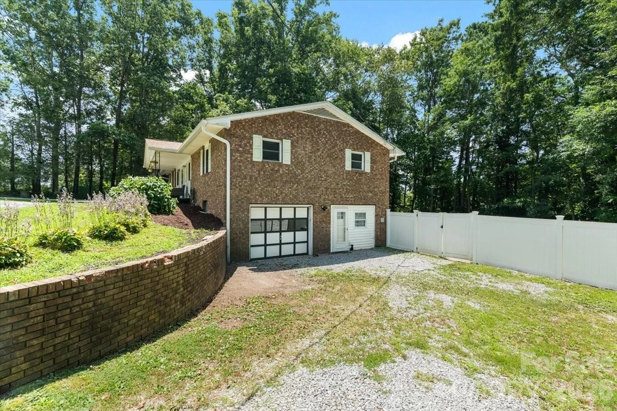 216 Dundeve Circle - Photo 47