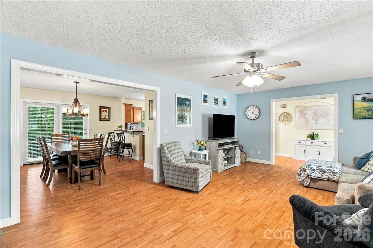 216 Dundeve Circle - Photo 7