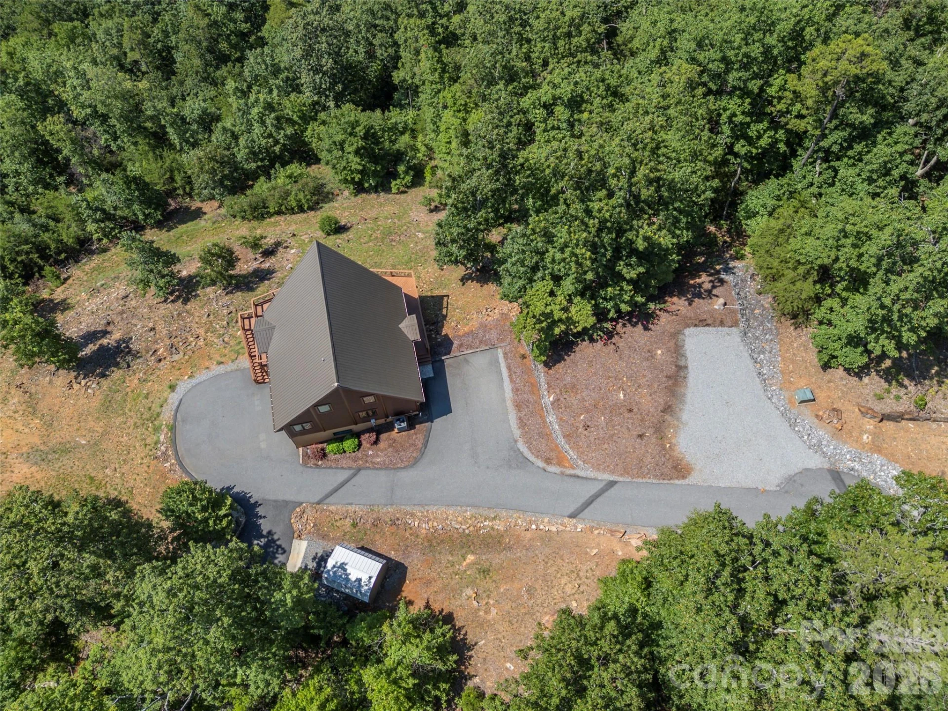 312 Brighton Drive - Photo 3
