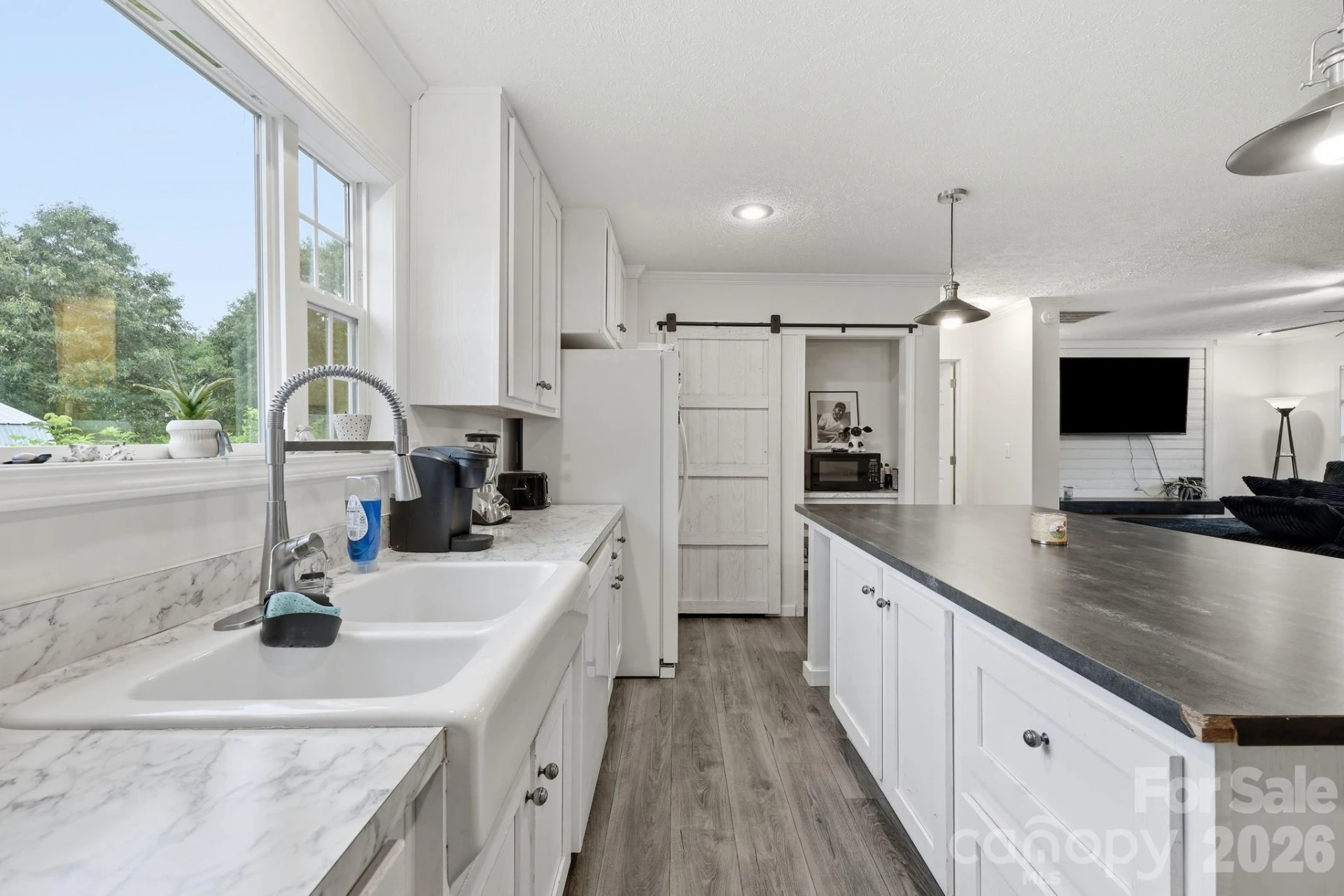 417 Glover Street - Photo 12