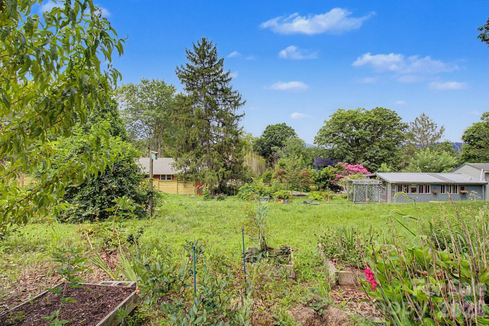 25 Wentworth Avenue - Photo 39