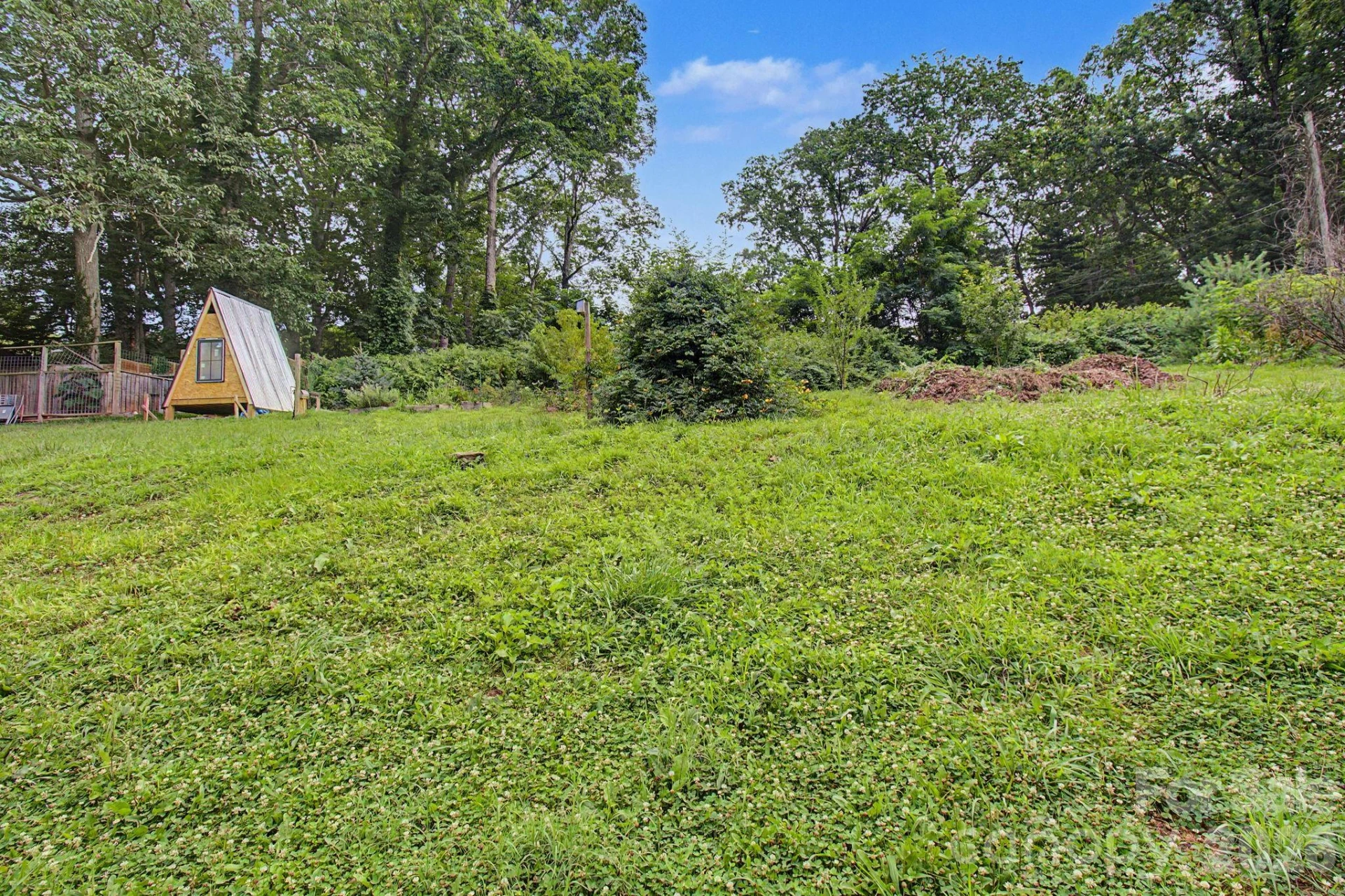25 Wentworth Avenue - Photo 40
