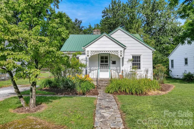 105 Parkview Drive, Brevard, NC, 28712