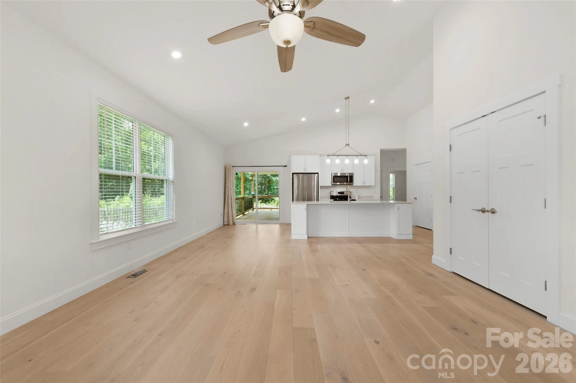 201 N Mapleton Drive - Photo 5