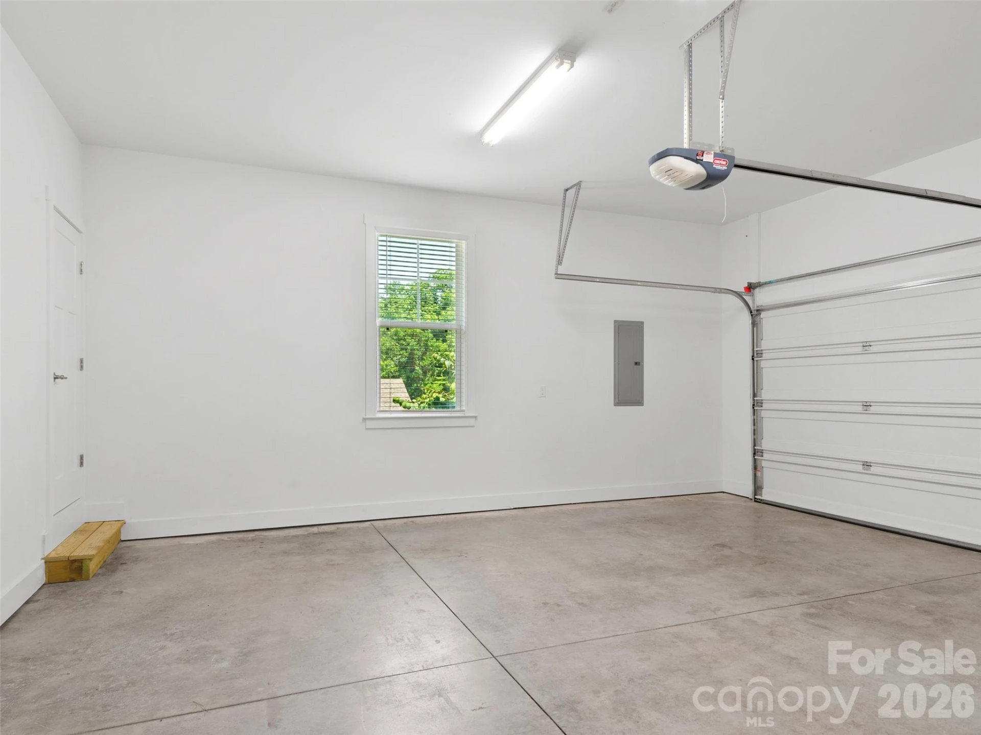 201 N Mapleton Drive - Photo 21