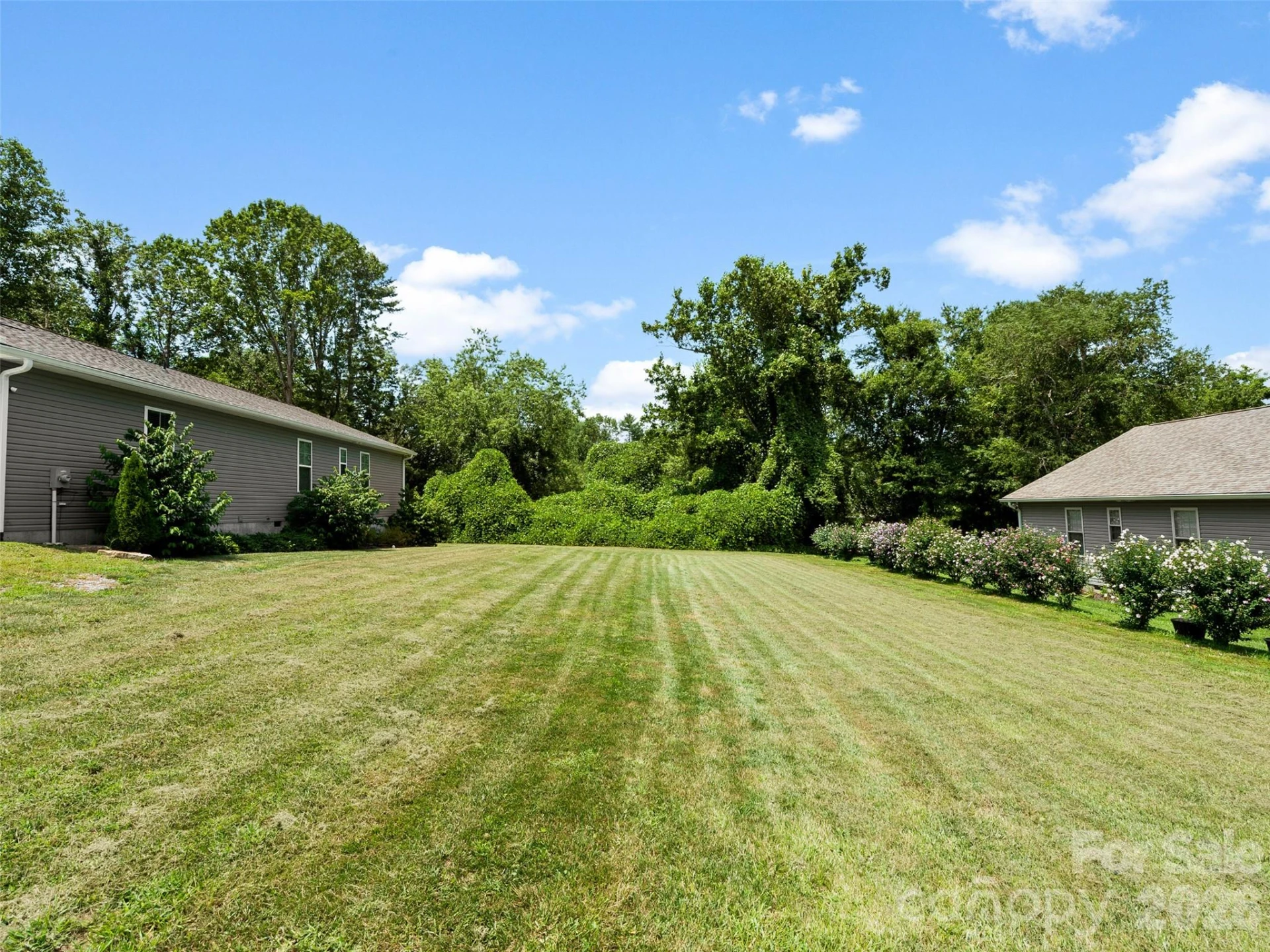 201 N Mapleton Drive - Photo 25