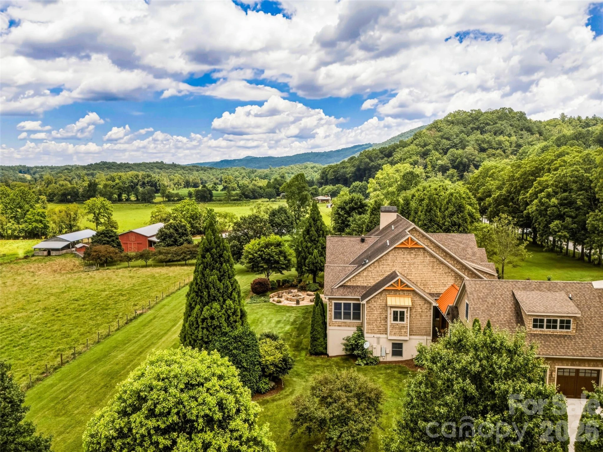 280 Walnut Hollow Road - Photo 2