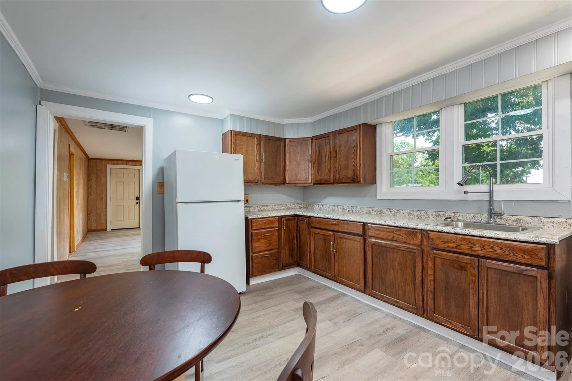 147 Gabriel Street - Photo 10