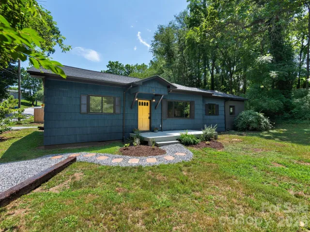 78 Travis Street, Clyde, NC, 28721