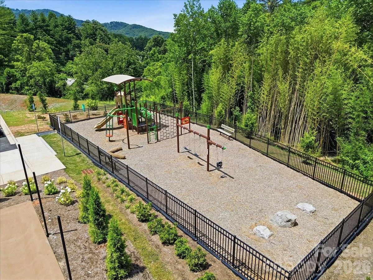 236 Smokey Holler Drive - Photo 12