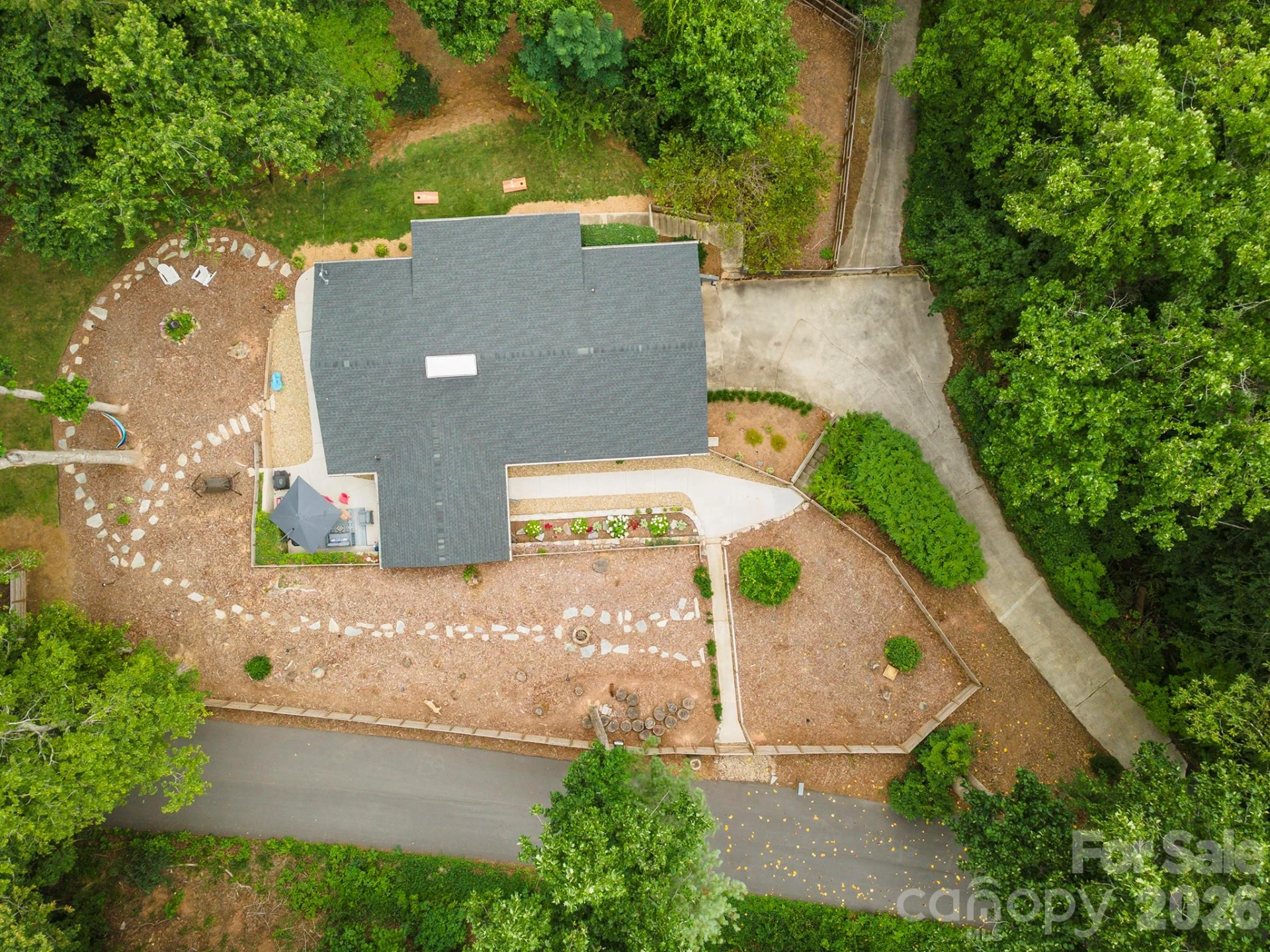 53 Vanderbilt Terrace - Photo 5