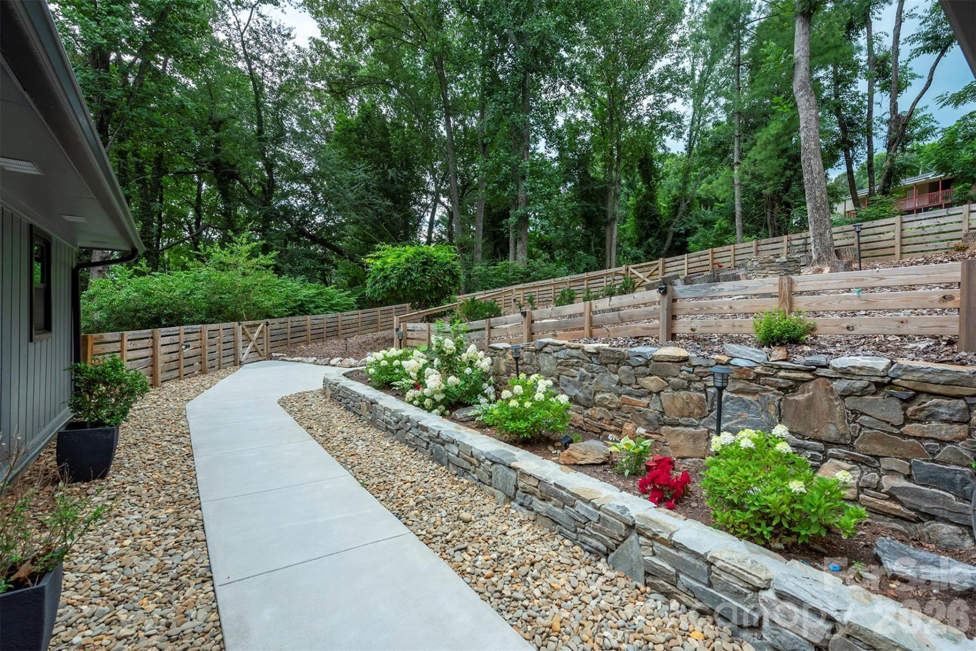 53 Vanderbilt Terrace - Photo 7