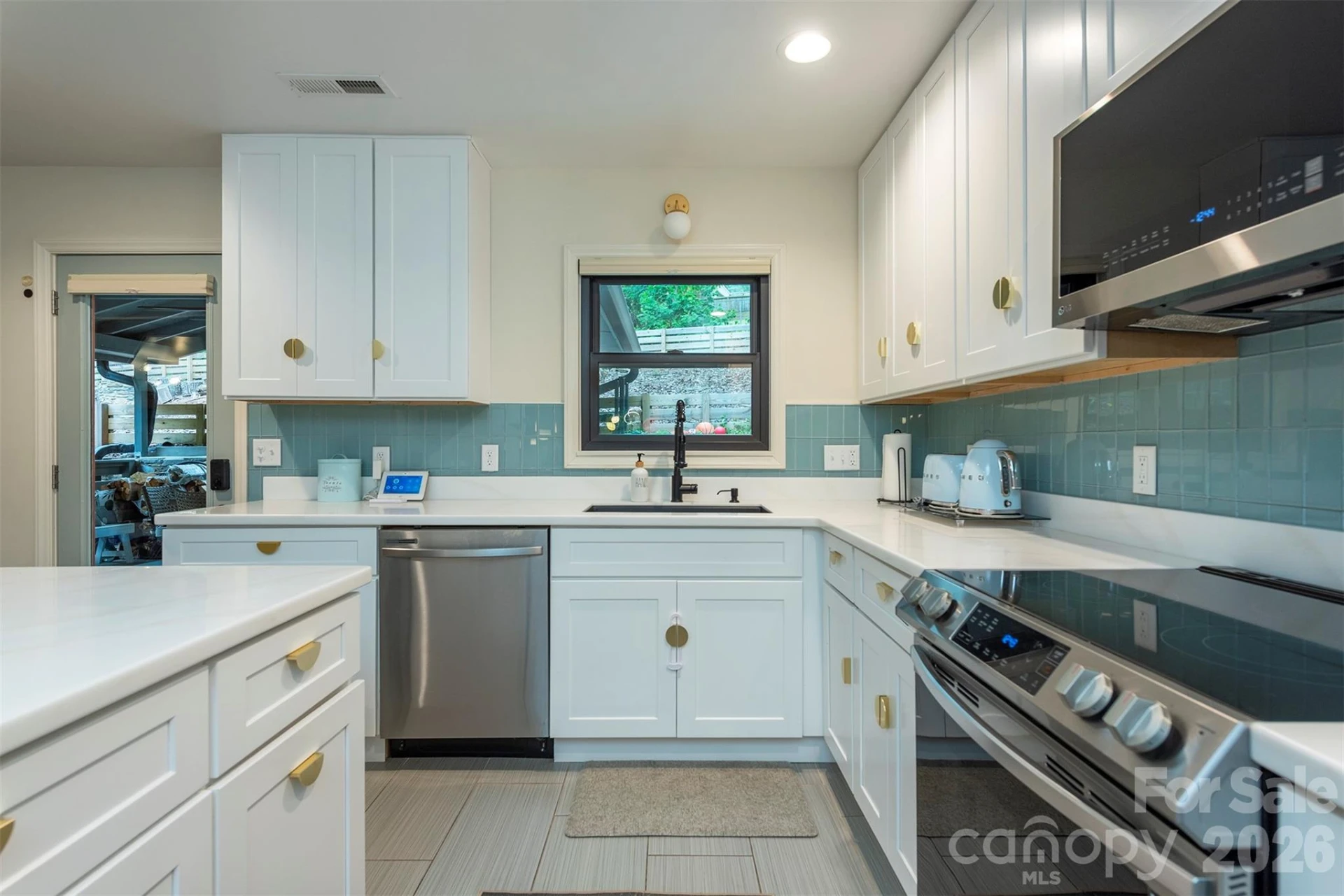 53 Vanderbilt Terrace - Photo 11