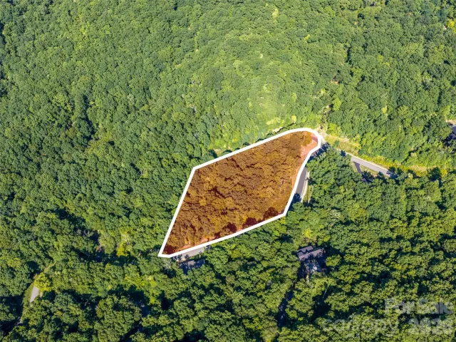 1043 Moss Creek Lane
