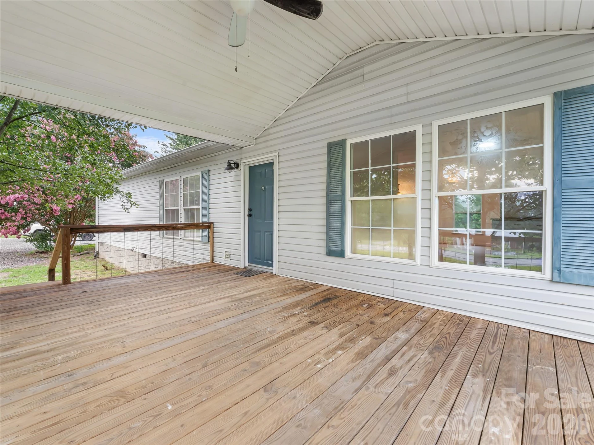398 Staton Road - Photo 2