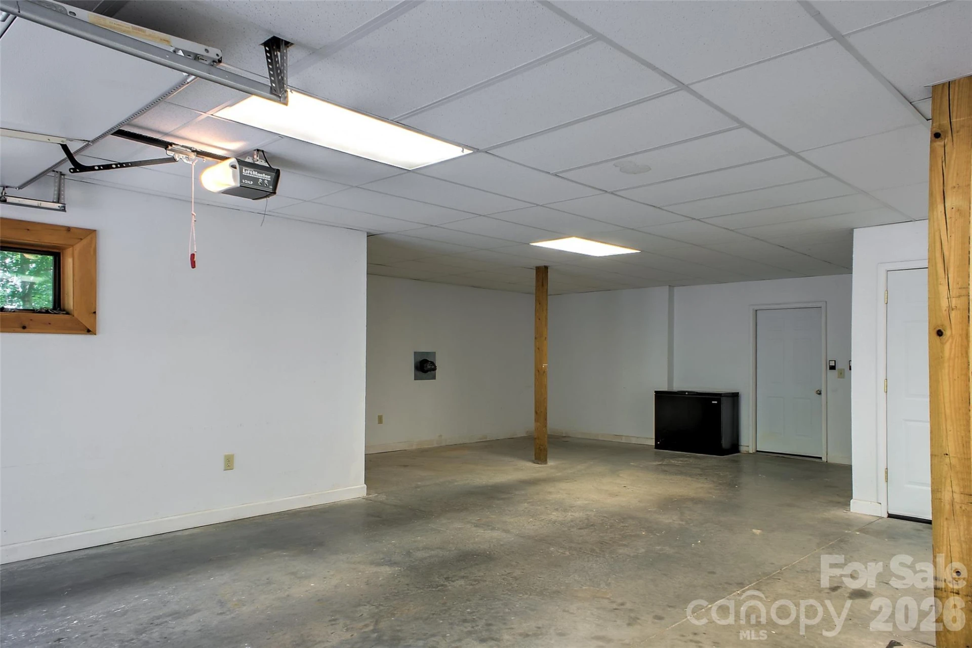 3815 Bat Cave Road - Photo 33