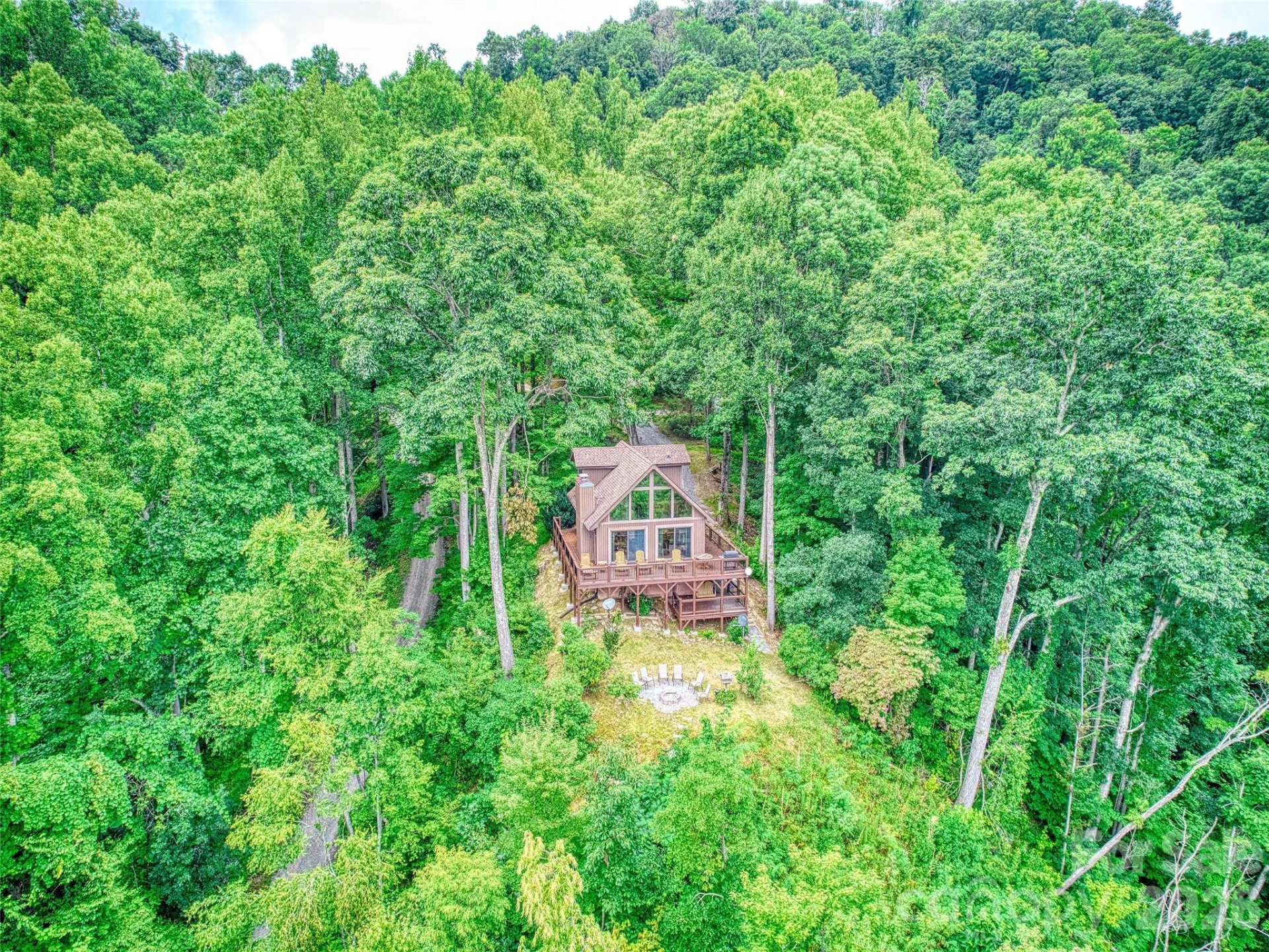171 Jade Drive - Photo 3