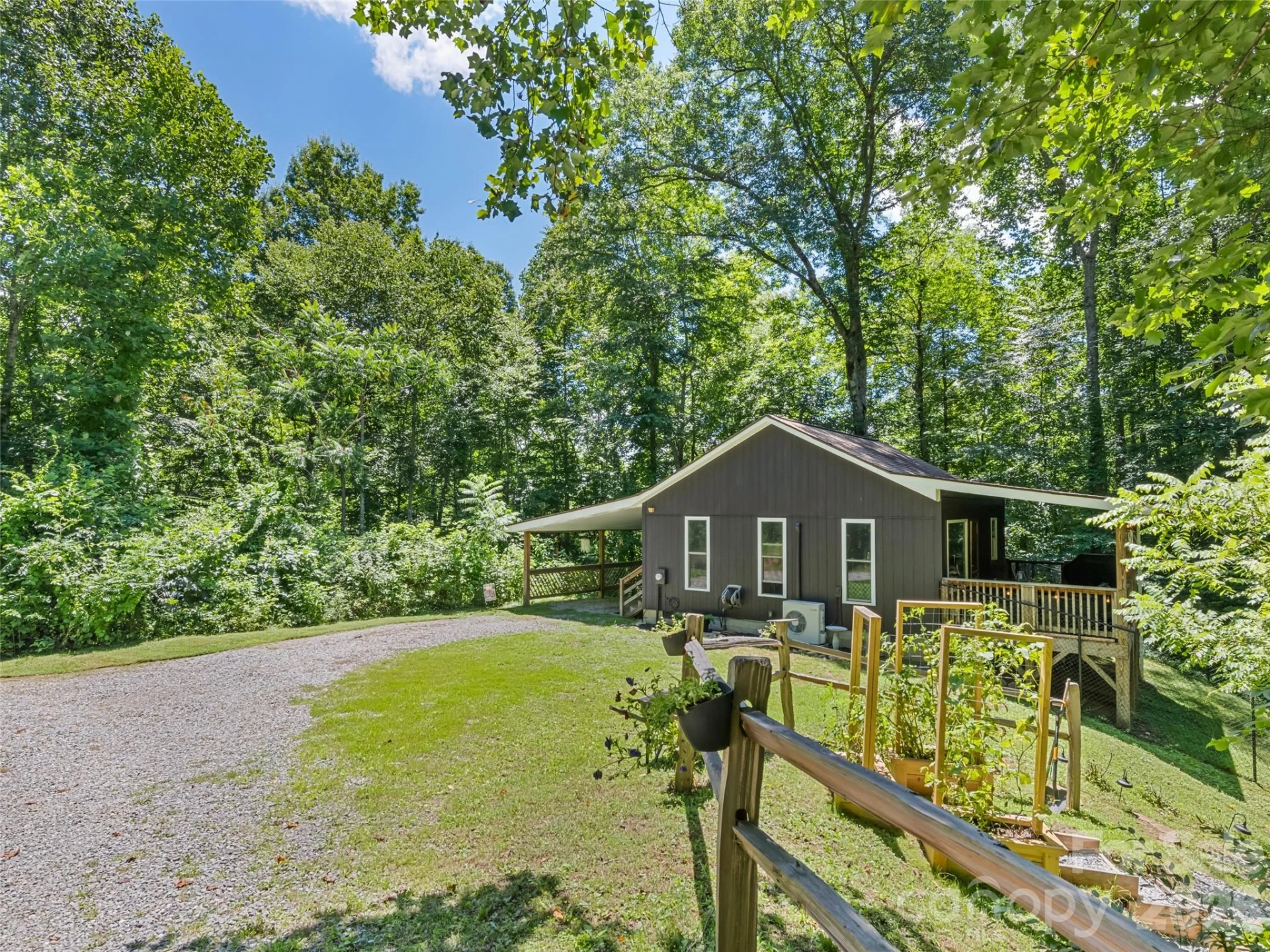 322 McKinzie Place - Photo 2