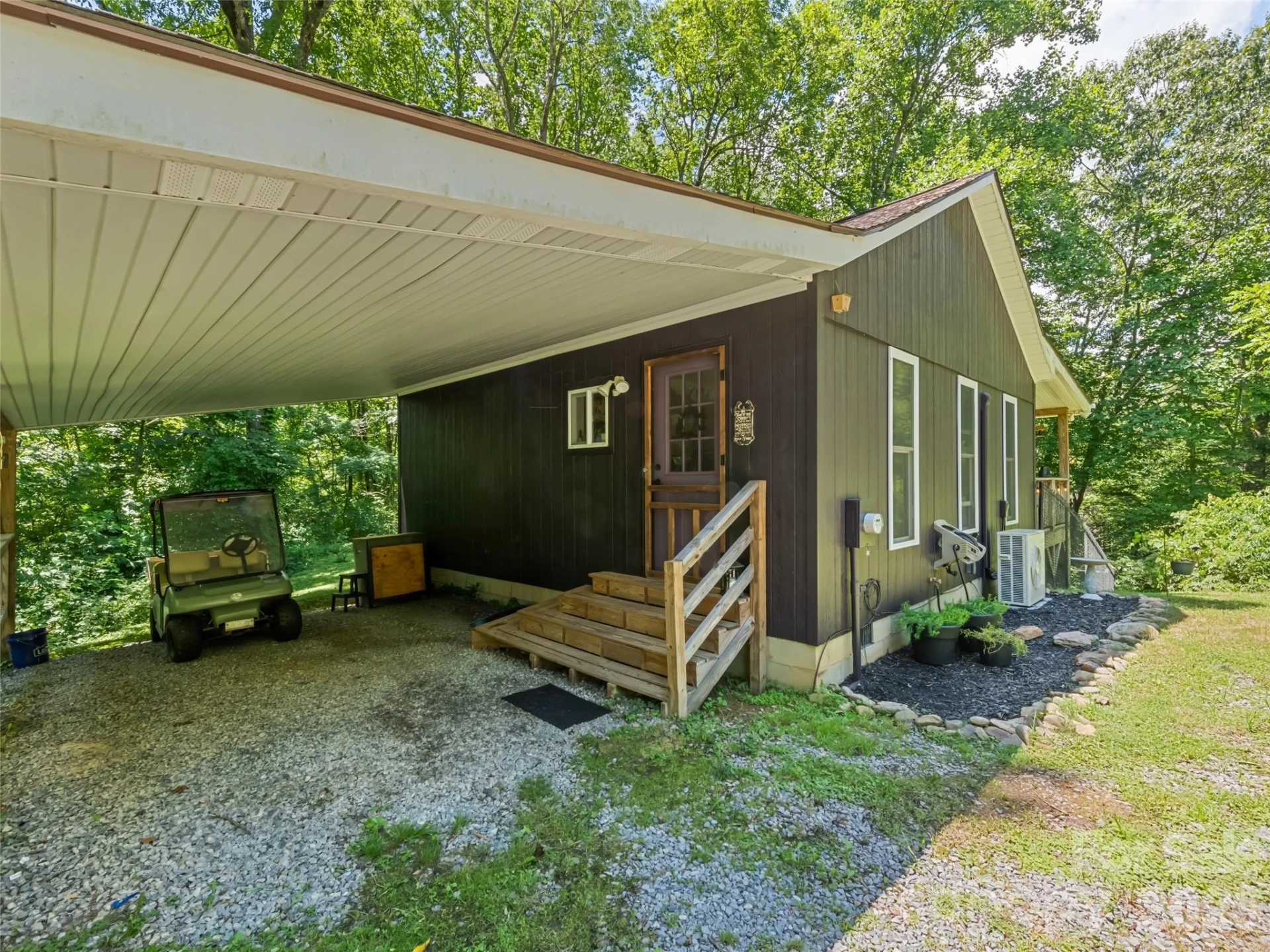 322 McKinzie Place - Photo 4