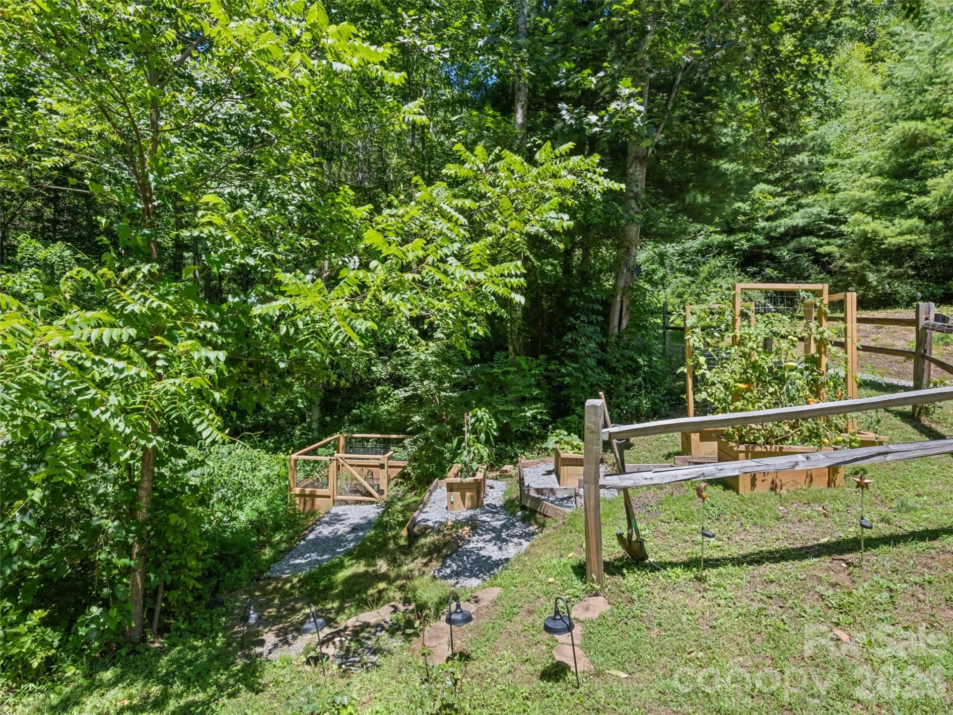 322 McKinzie Place - Photo 7