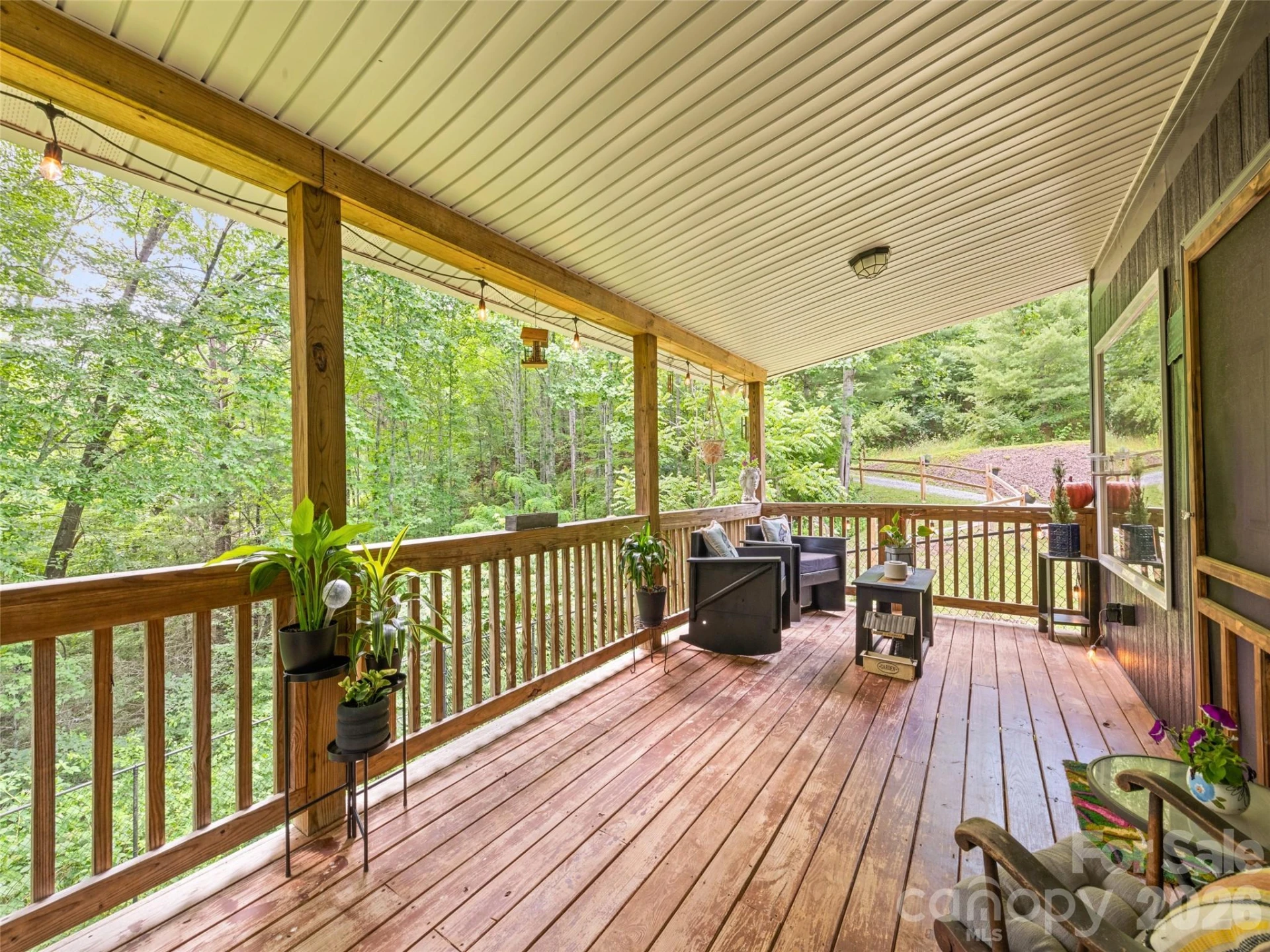322 McKinzie Place - Photo 10