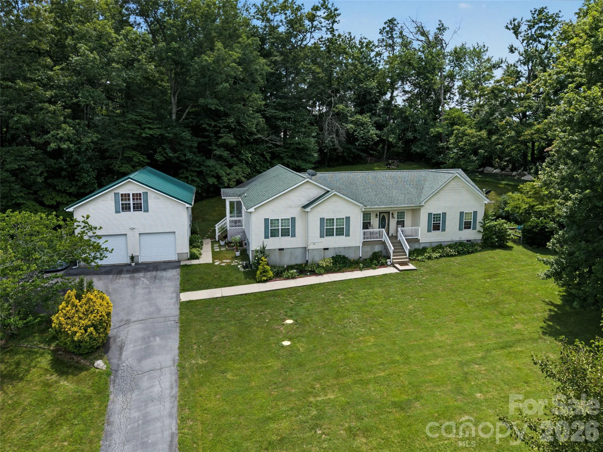 176 Chelsea Nix Lane - Photo 32