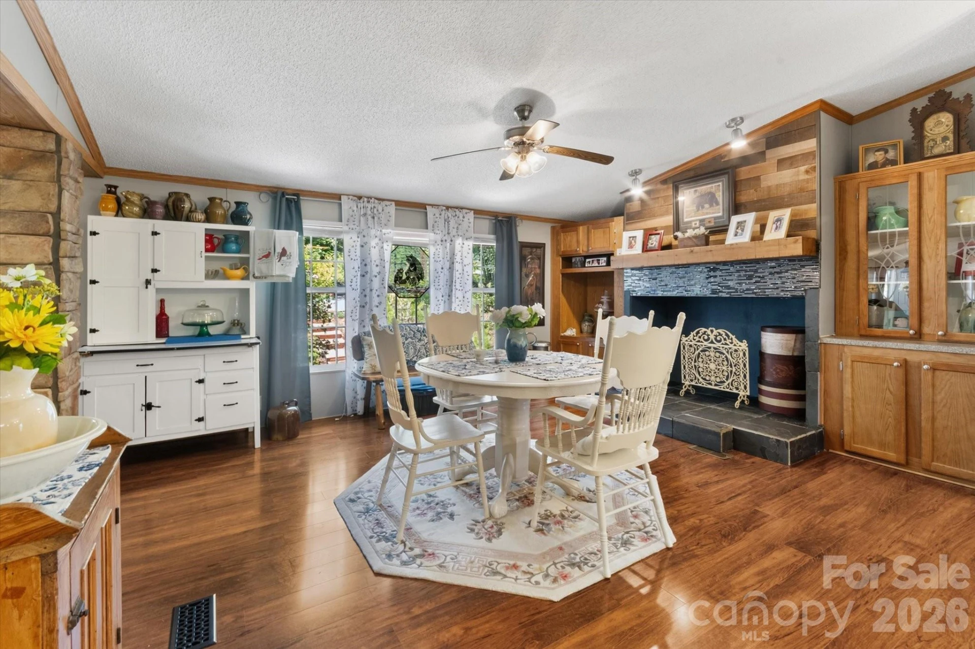 135 Basswood Drive - Photo 8