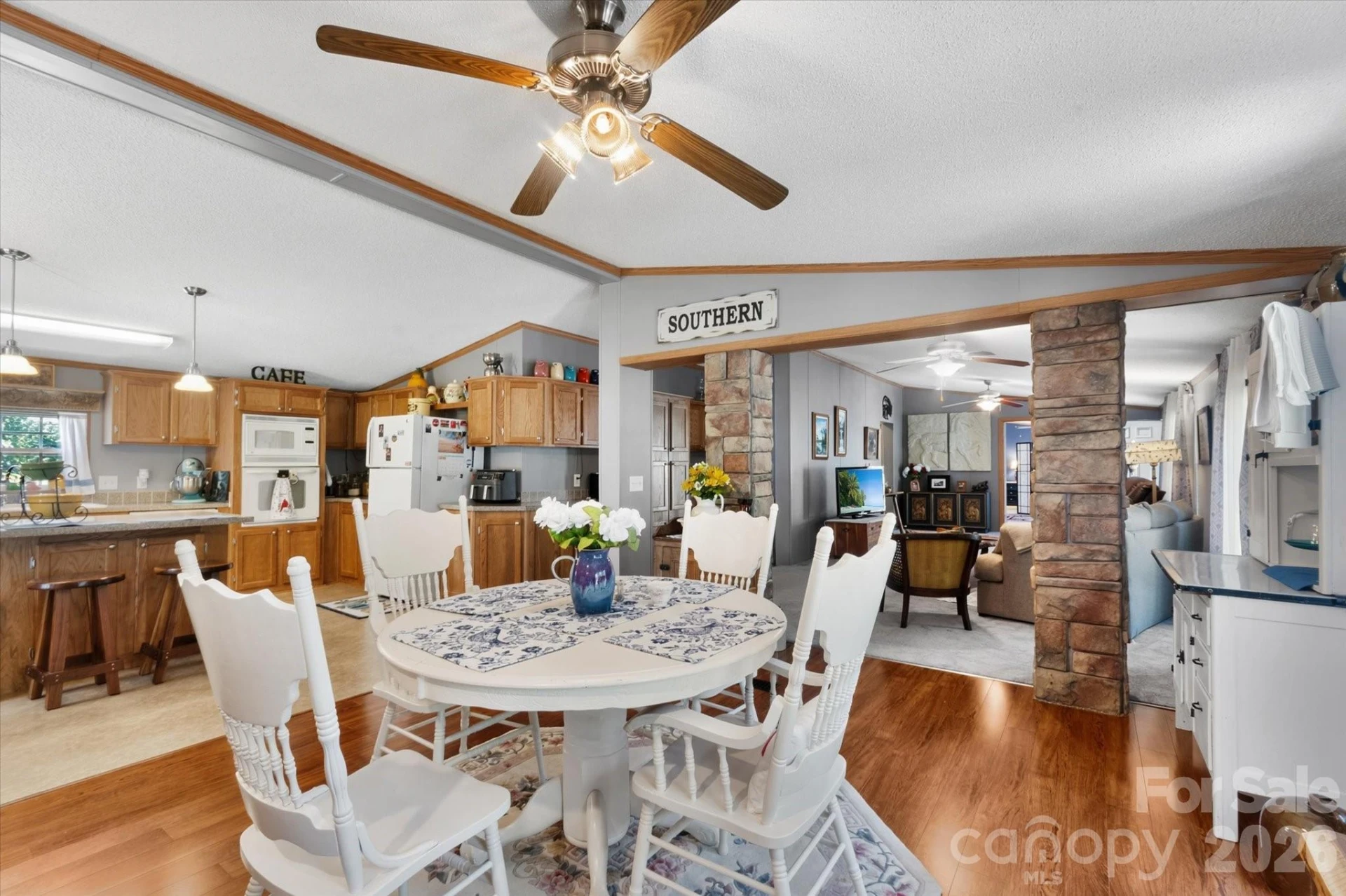 135 Basswood Drive - Photo 10