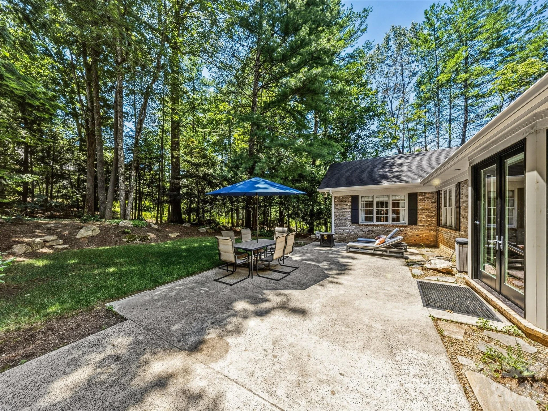 4 Hemlock Road - Photo 42