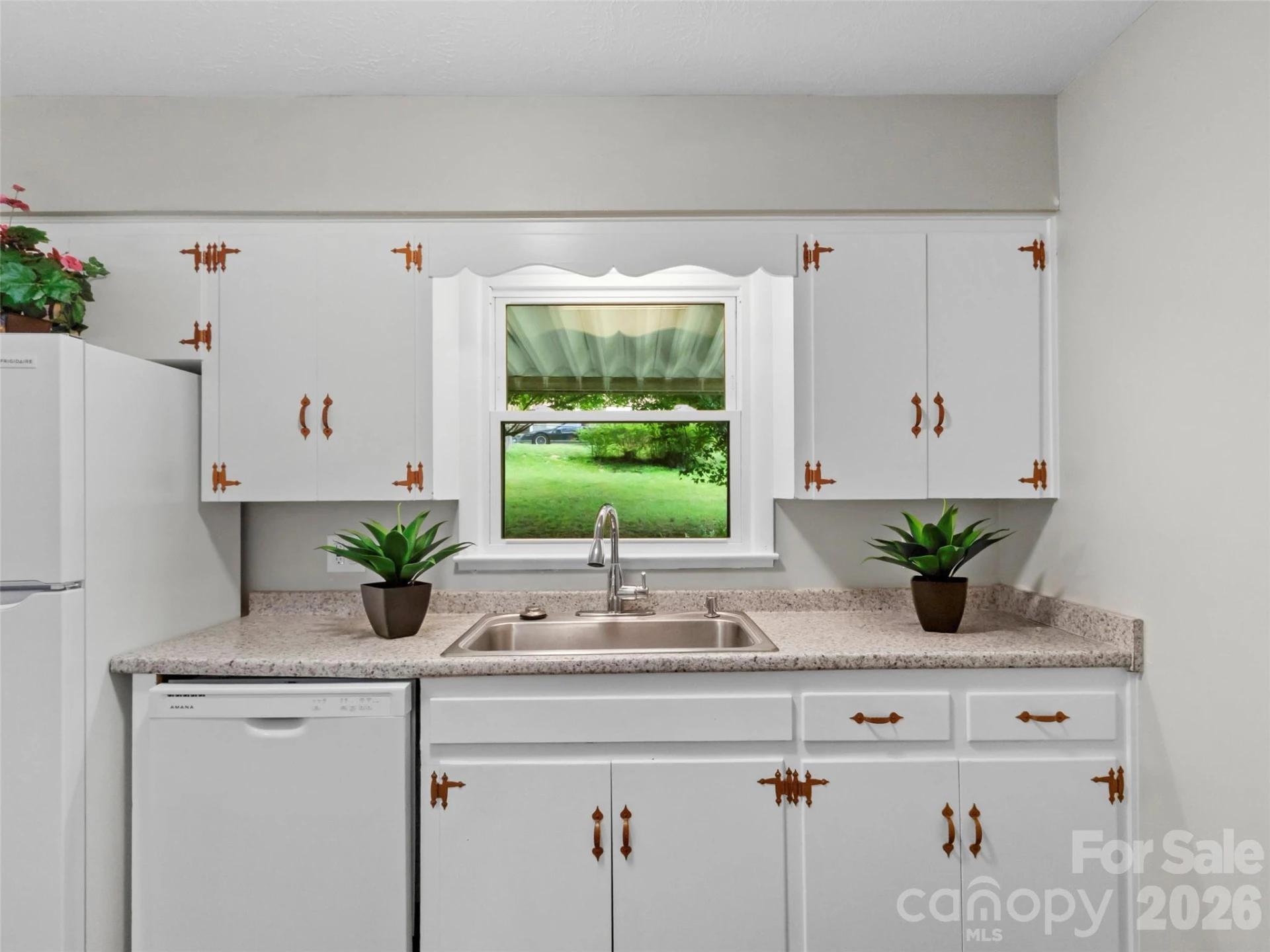 230 School Road E - Photo 14