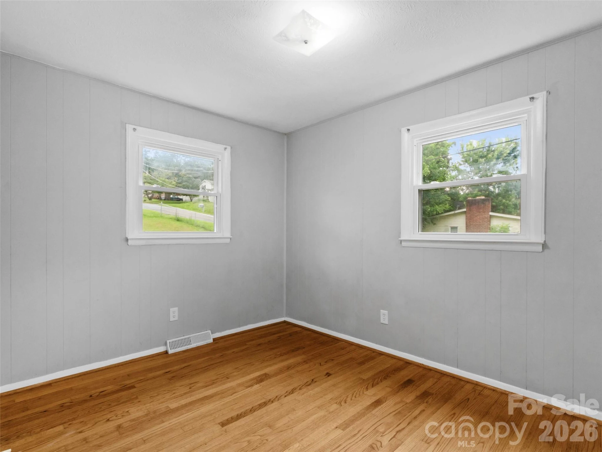 230 School Road E - Photo 21