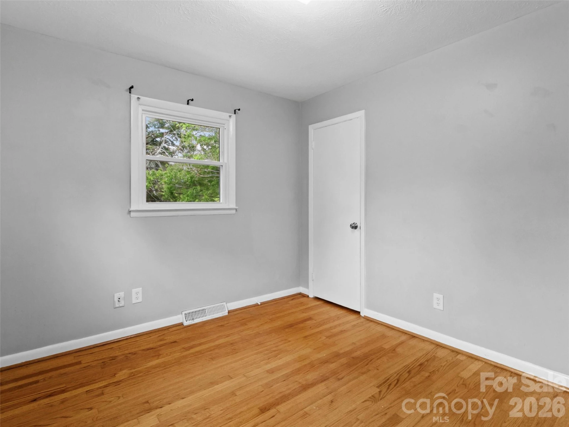 230 School Road E - Photo 25