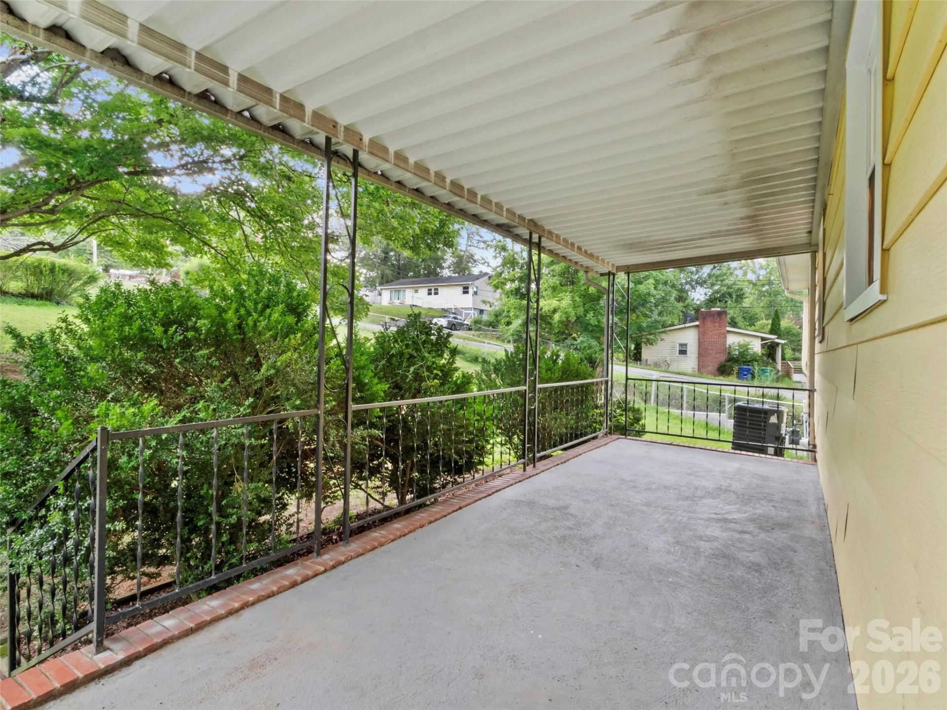 230 School Road E - Photo 34