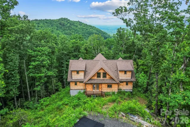 266 Potomac Falls Drive, Black Mountain, NC, 28711