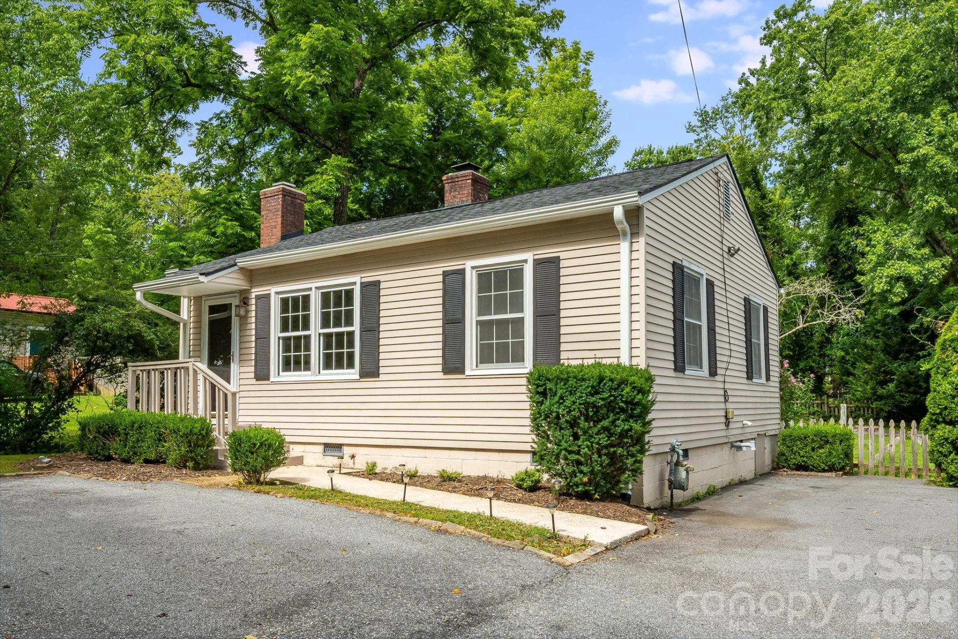 839 Kanuga Road #4