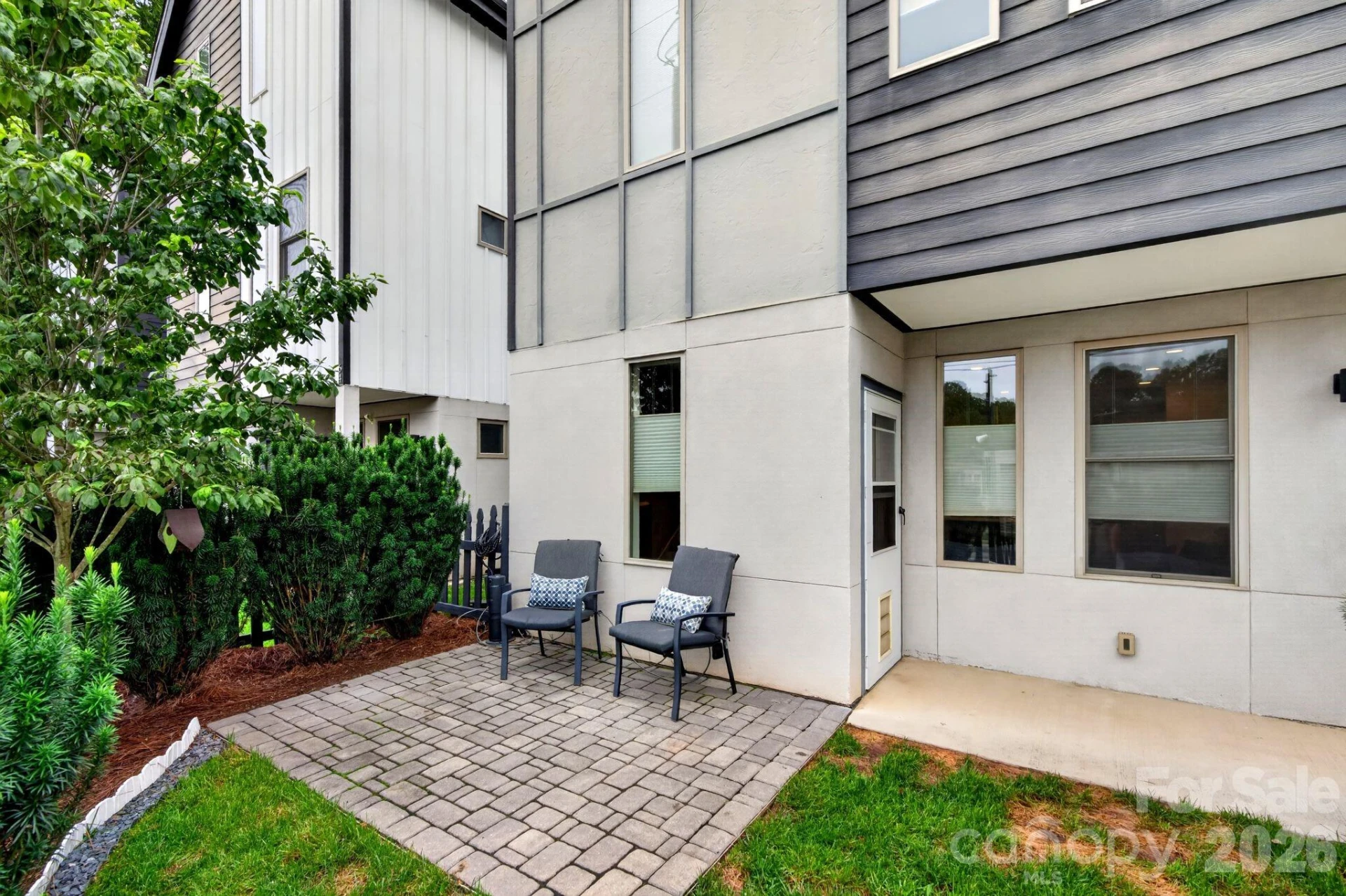 66 Burton Street - Photo 8