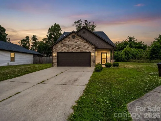 198 N River Road, Fletcher, NC, 28732