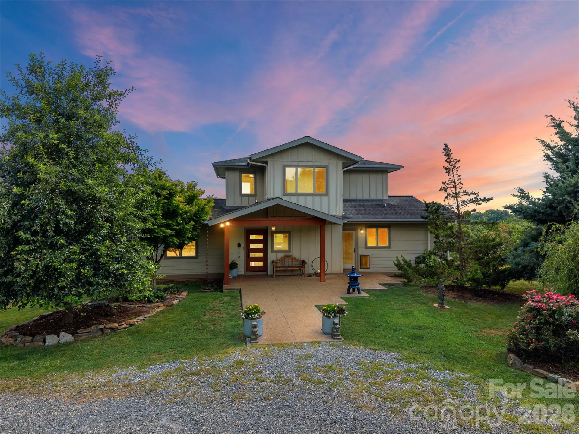 197 Arlys Lane - Photo 2