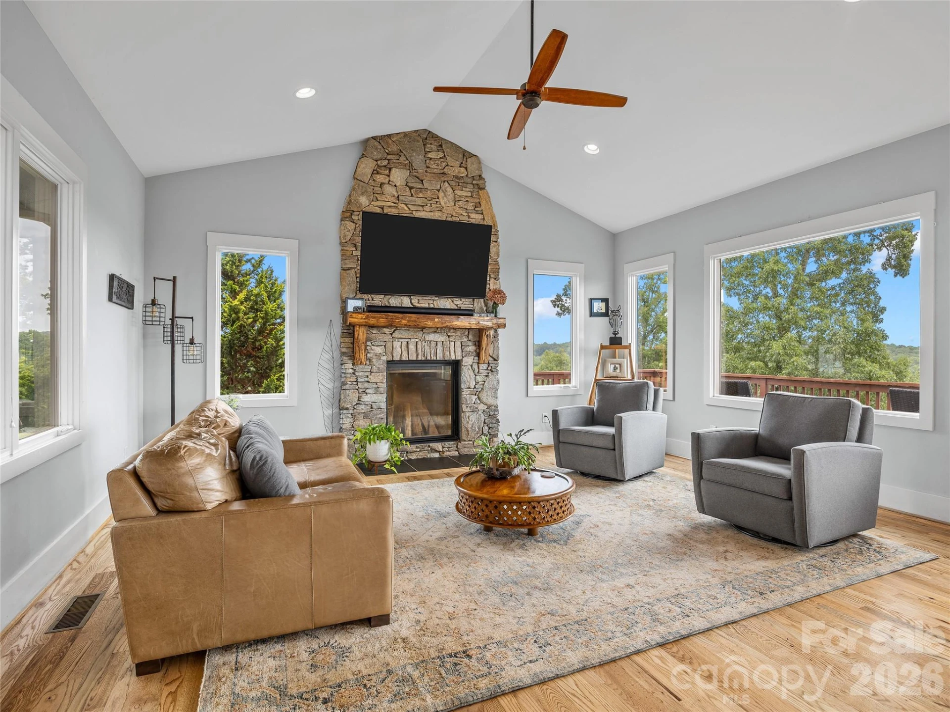 197 Arlys Lane - Photo 6