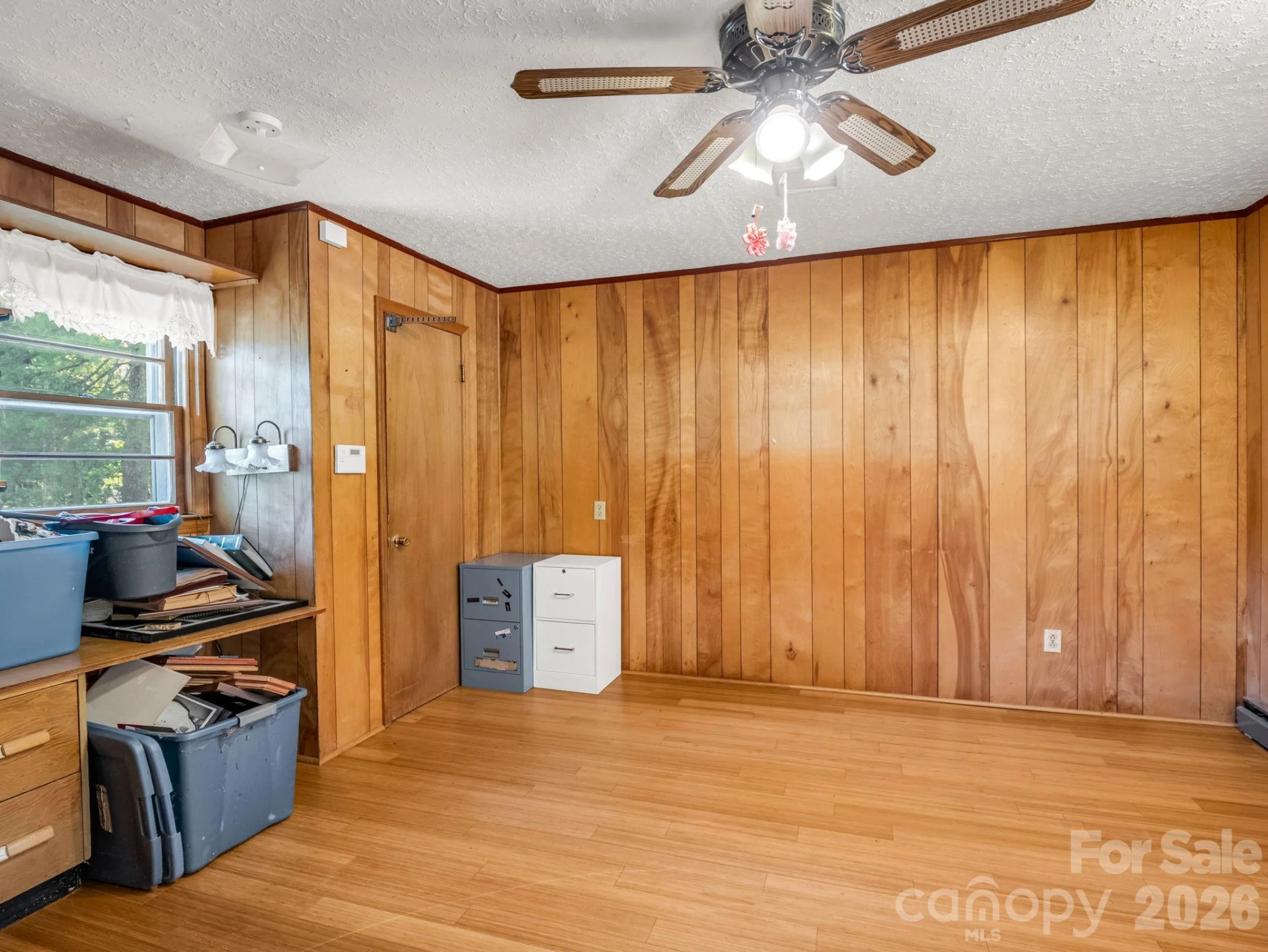 385 Eastview Drive - Photo 23