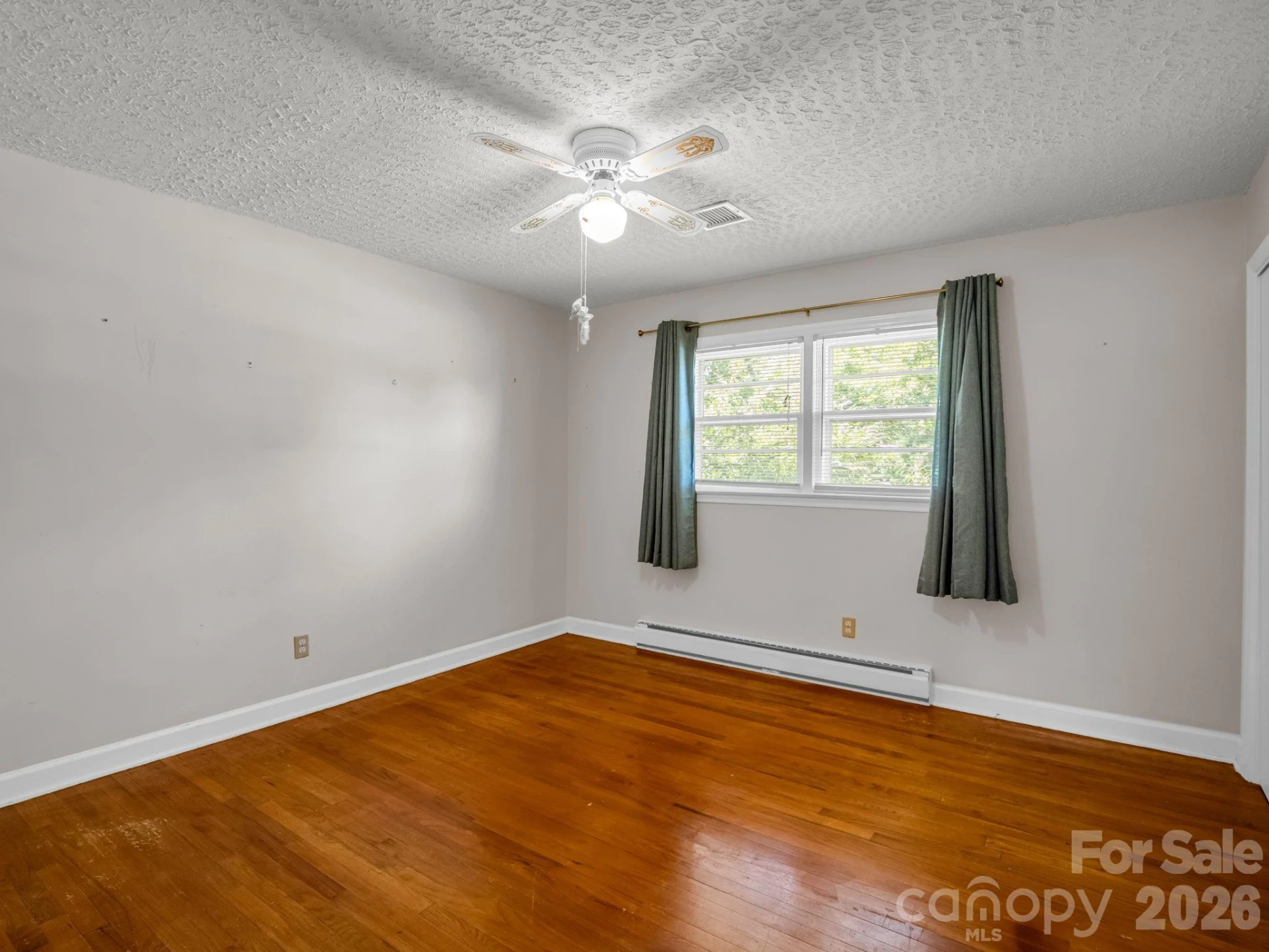 385 Eastview Drive - Photo 27