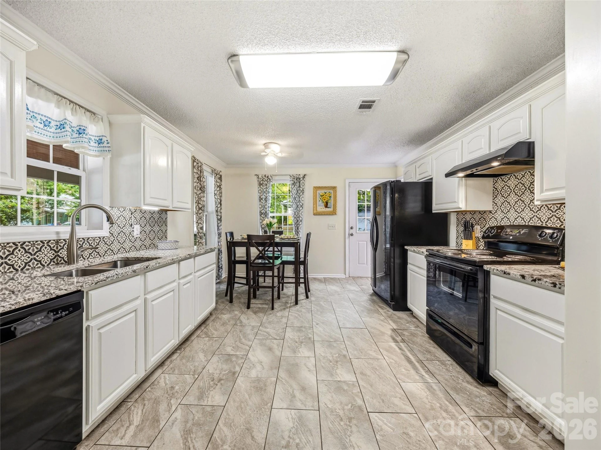 144 Hanover Street - Photo 7